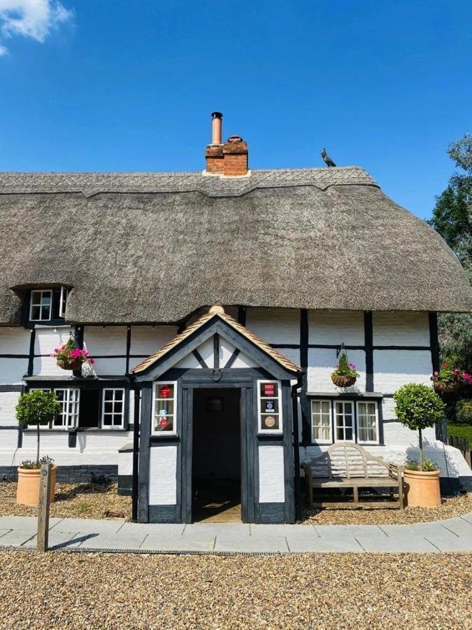 The Bottle & Glass Inn Harpsden 外观 照片