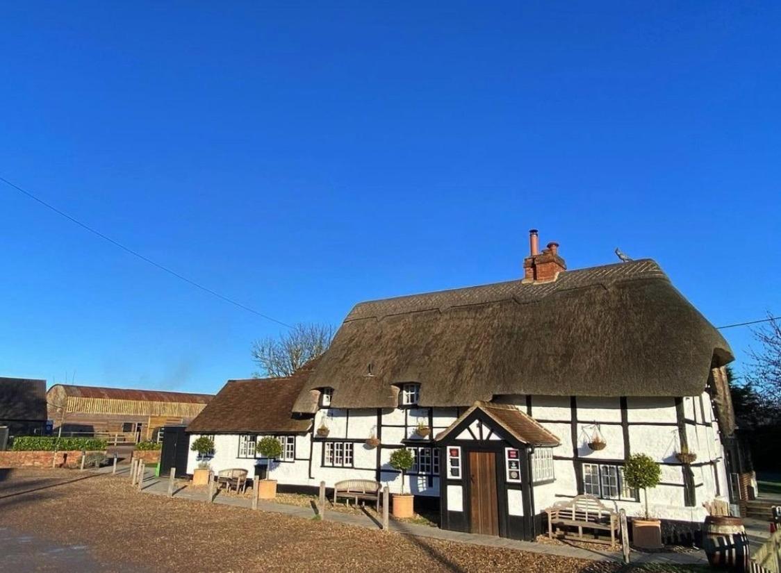 The Bottle & Glass Inn Harpsden 外观 照片